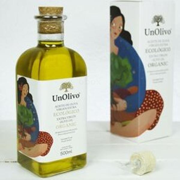 Produktfoto zu Gesschenkbox UnOlivo Olivenöl 500ml mit Ausgießer