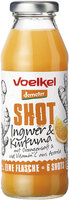 Shot Ingwer & Kurkuma mit Orangensaft und viel Vitamin C aus Acerola