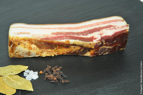 Produktfoto zu Schweinespeck am Stück durchwachsen  Fleischerei Schäfers