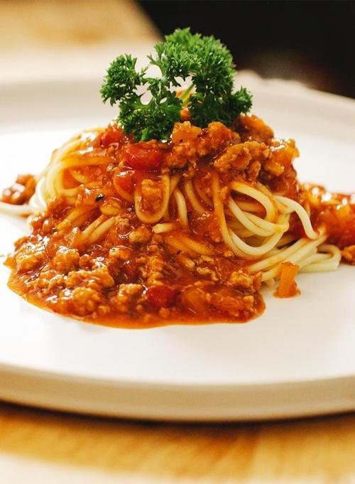 Vegetarische Bolognese mit Soja-Schnetzel